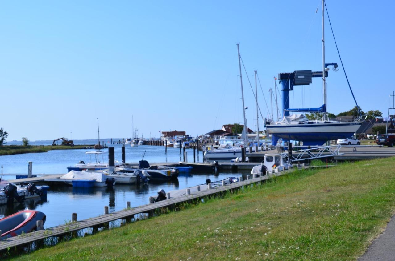 Reetferienhaus - Schaprode Hafen Zewnętrze zdjęcie