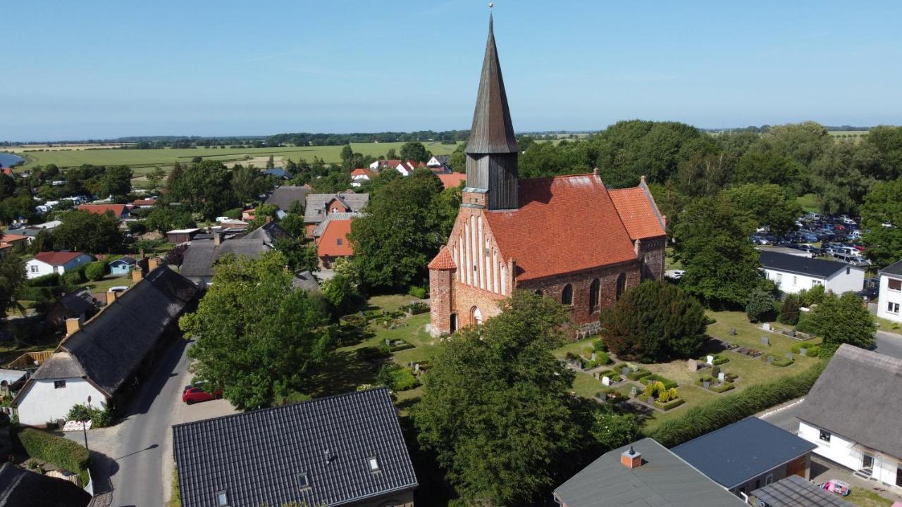 Reetferienhaus - Schaprode Hafen Zewnętrze zdjęcie