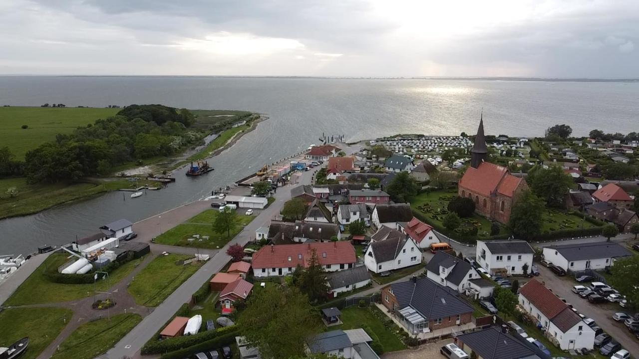 Reetferienhaus - Schaprode Hafen Zewnętrze zdjęcie
